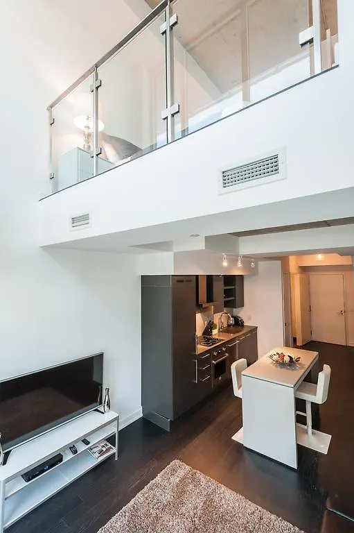 Lifesuites King West Loft Toronto Canada