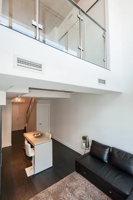 Lifesuites King West Loft Toronto 0*,  Canada